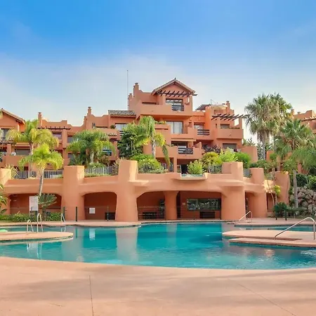 Penthouse Retreat In Sotoserena Sea Views & Pool * Estepona