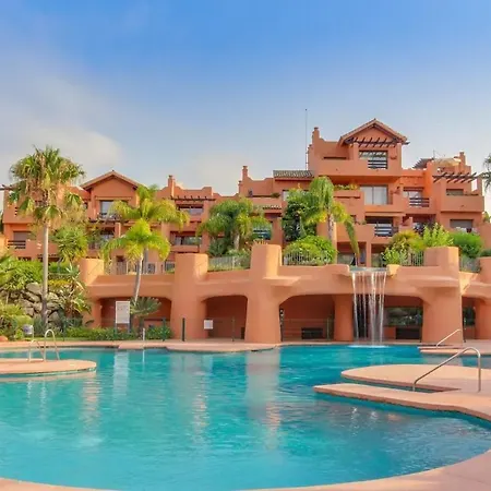 Penthouse Retreat In Sotoserena Sea Views & Pool * Estepona